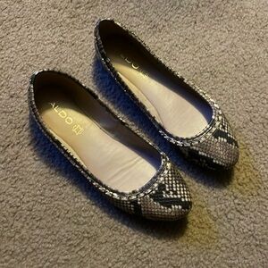 Women’s Aldo flat slip on shoe